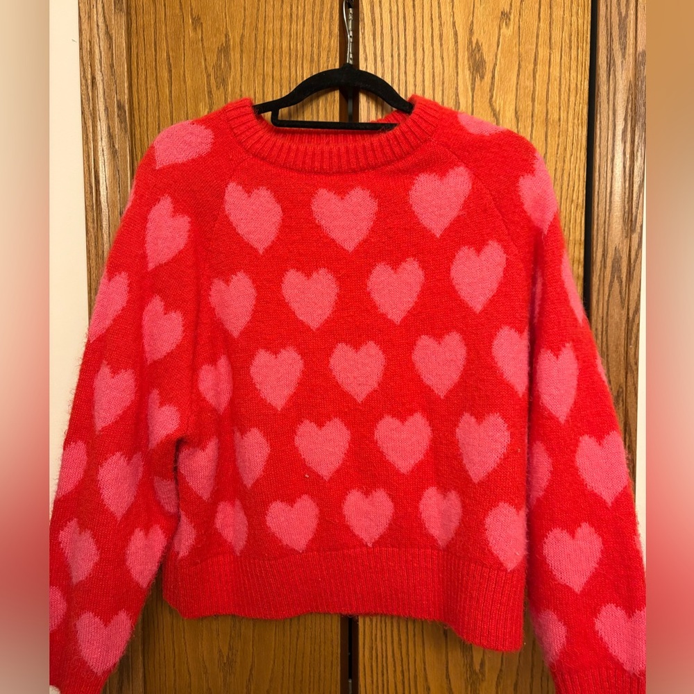 Old Navy heart sweater